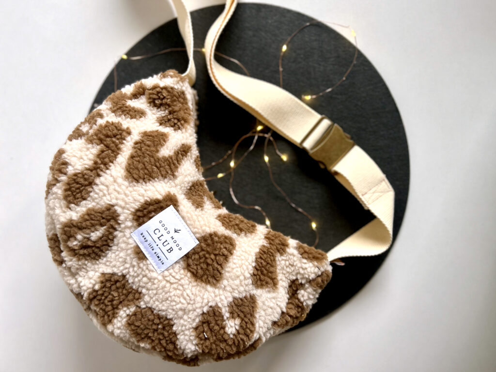 Bananentasche von SewSimple aus Leo-Teddy-Stoff